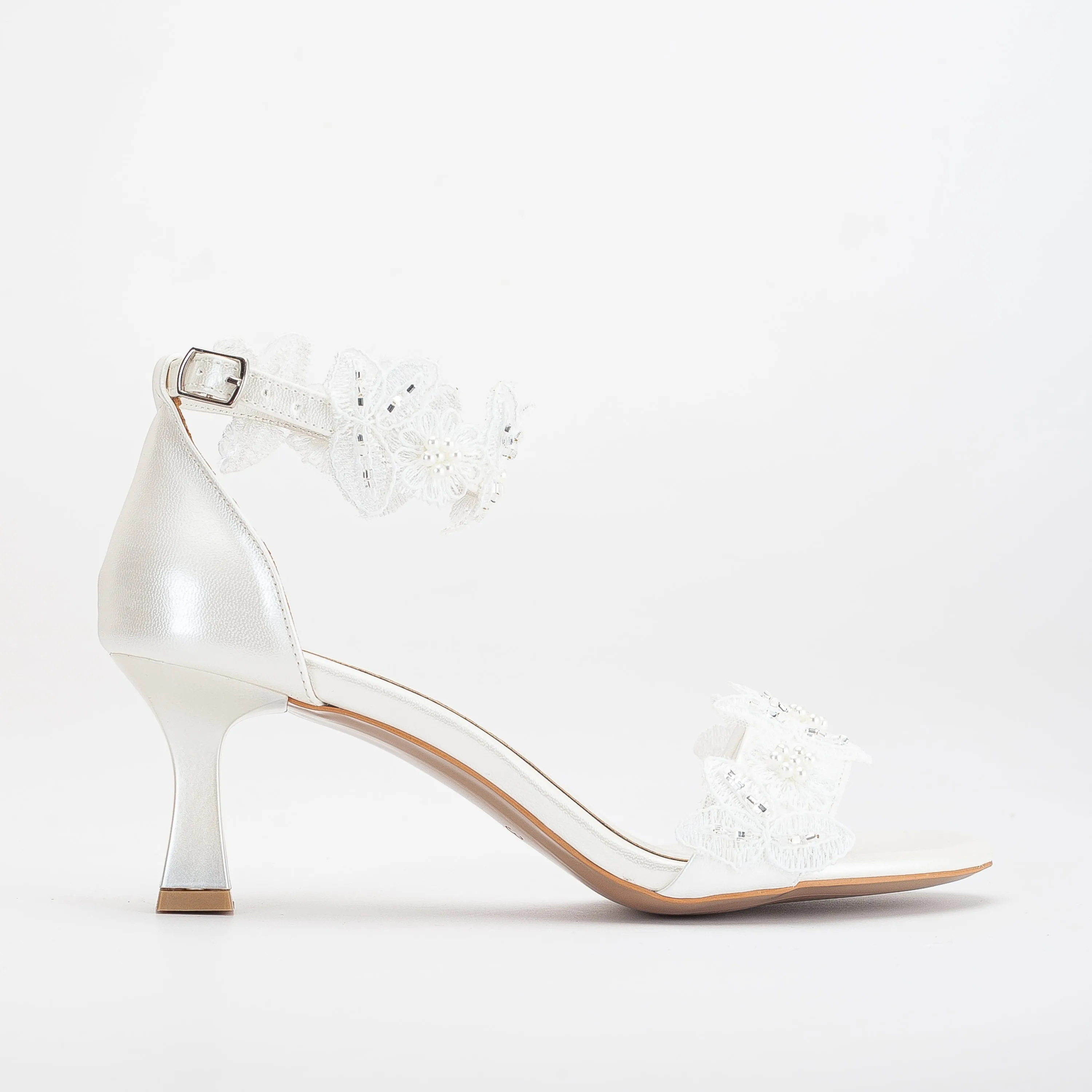 Birdie - Ivory Lace Bridal Sandals with Pearls