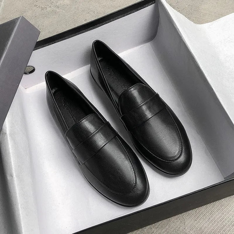Elegant Leather Loafers: Kinfolk