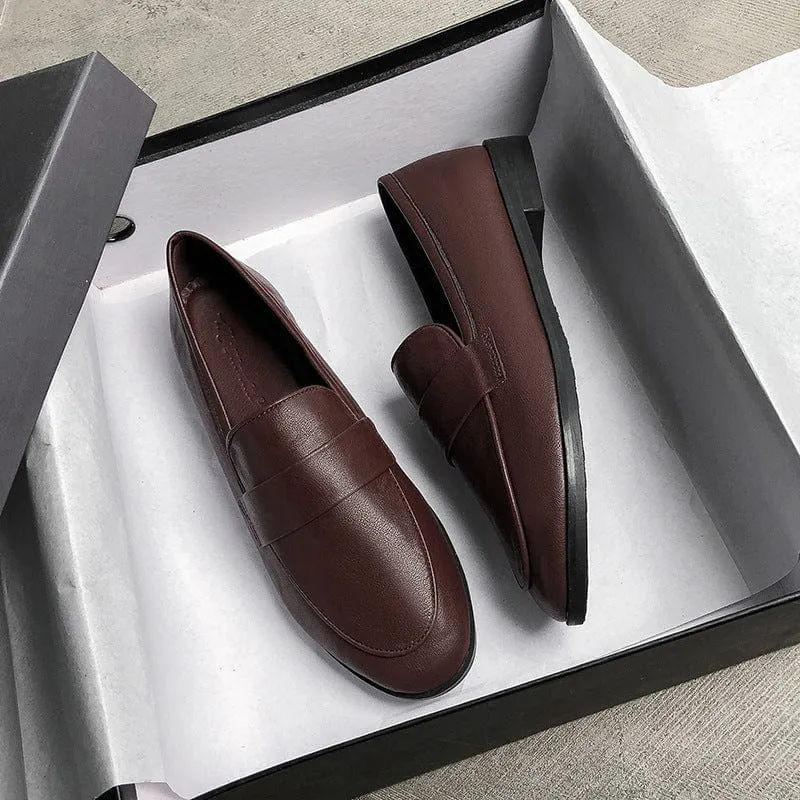 Elegant Leather Loafers: Kinfolk