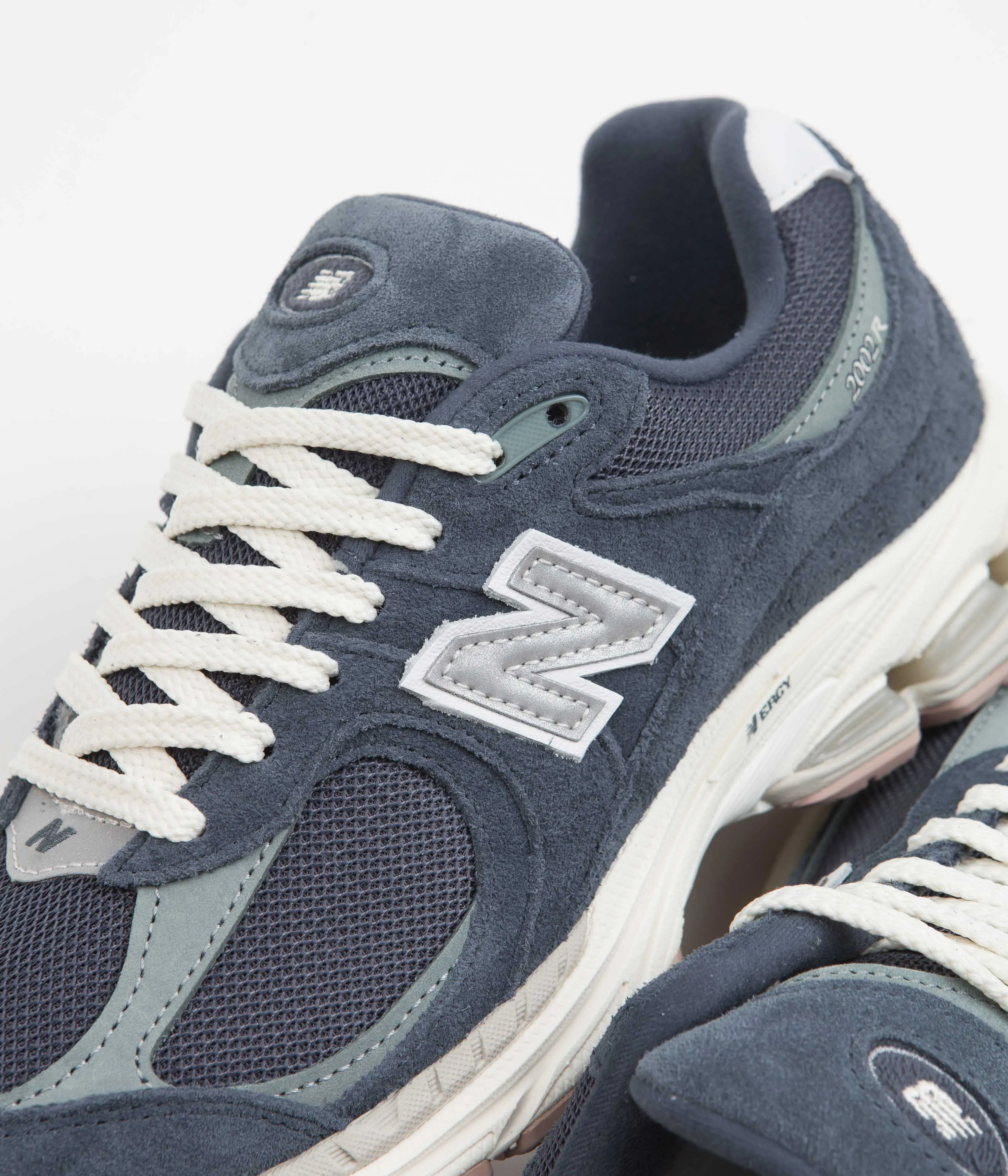 New Balance 2002R Shoes - Hazy Blue