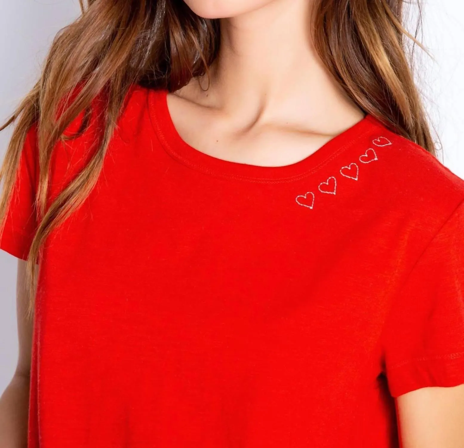 Sealed With a Kiss Short Sleeve Tee in Red Hot