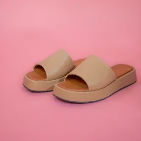 So Chic Tan Platform Slides