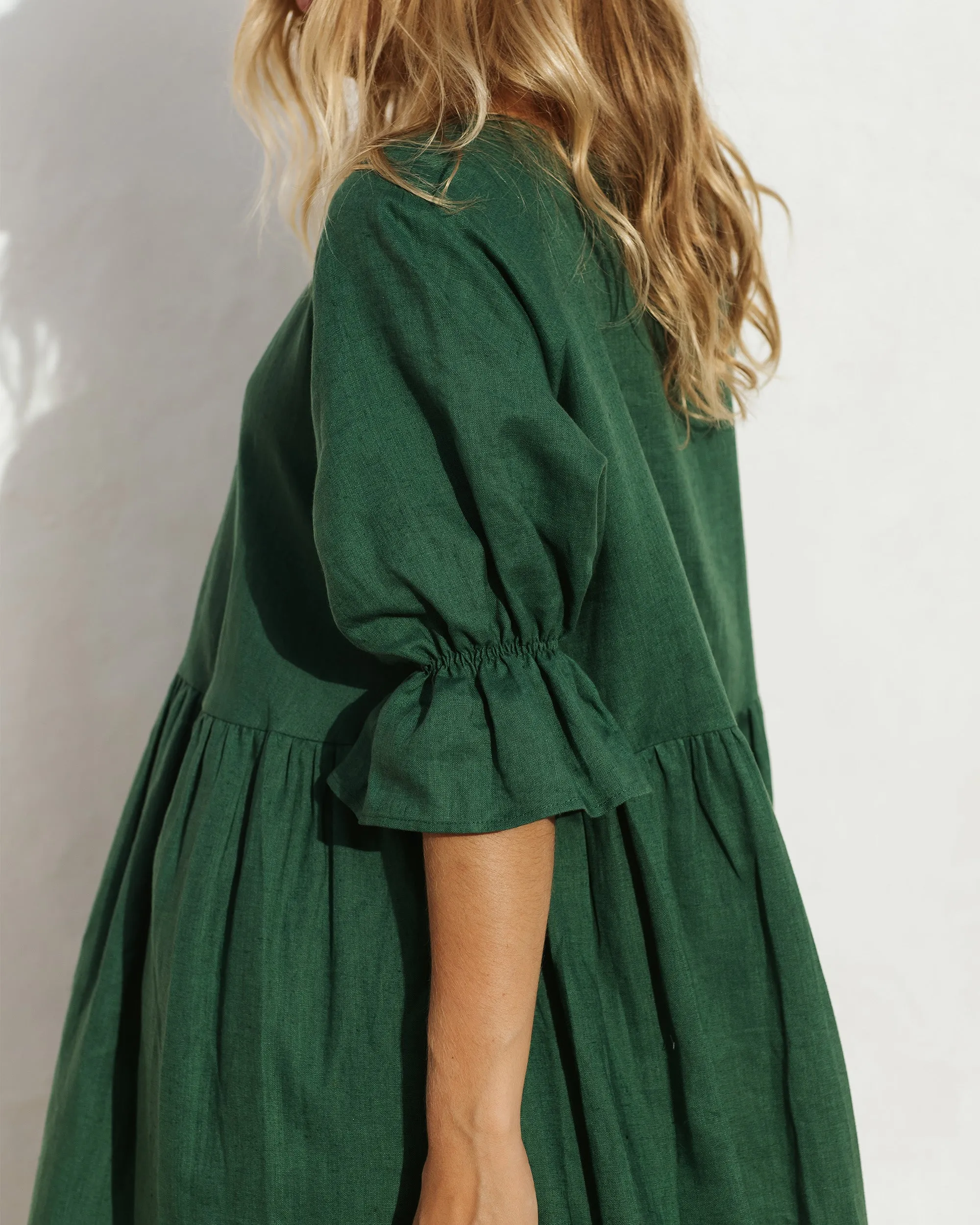 Voluminous linen dress NERJA in Green